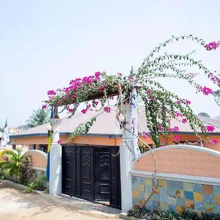 Nana Adu Guest House Koforidua Eksteriør bilde