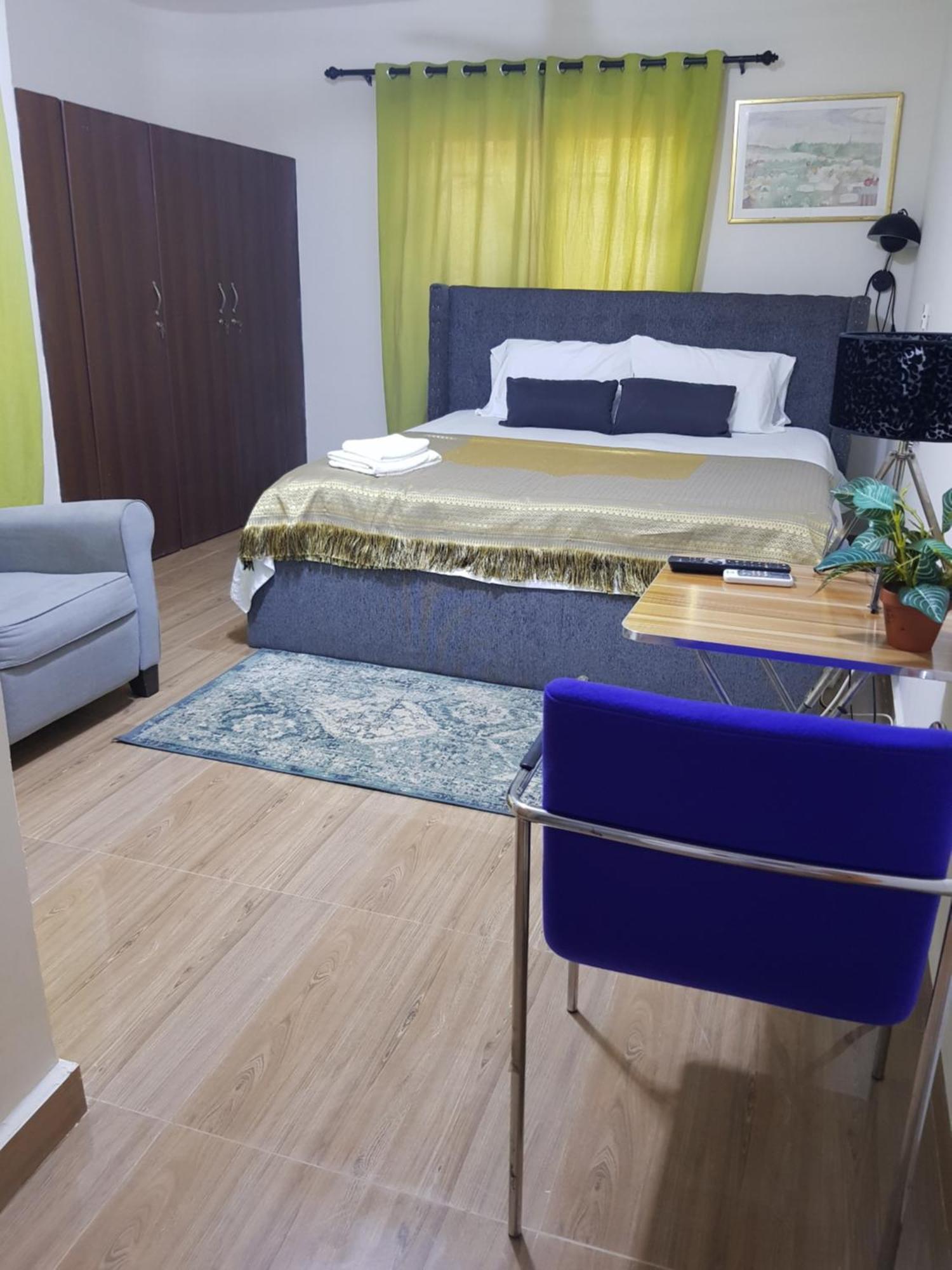 Nana Adu Guest House Koforidua Eksteriør bilde