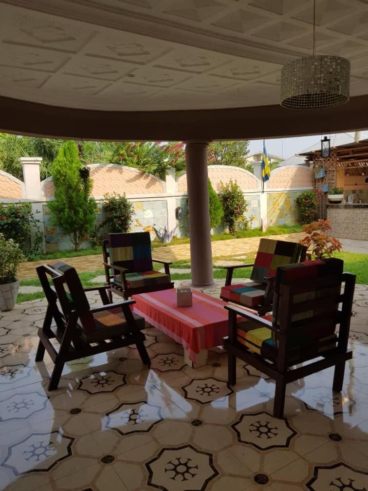 Nana Adu Guest House Koforidua Eksteriør bilde