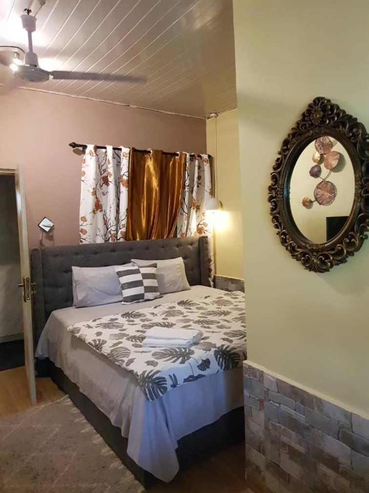 Nana Adu Guest House Koforidua Eksteriør bilde