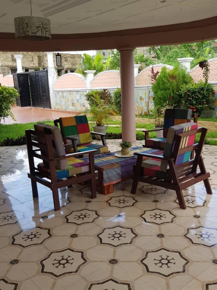Nana Adu Guest House Koforidua Eksteriør bilde